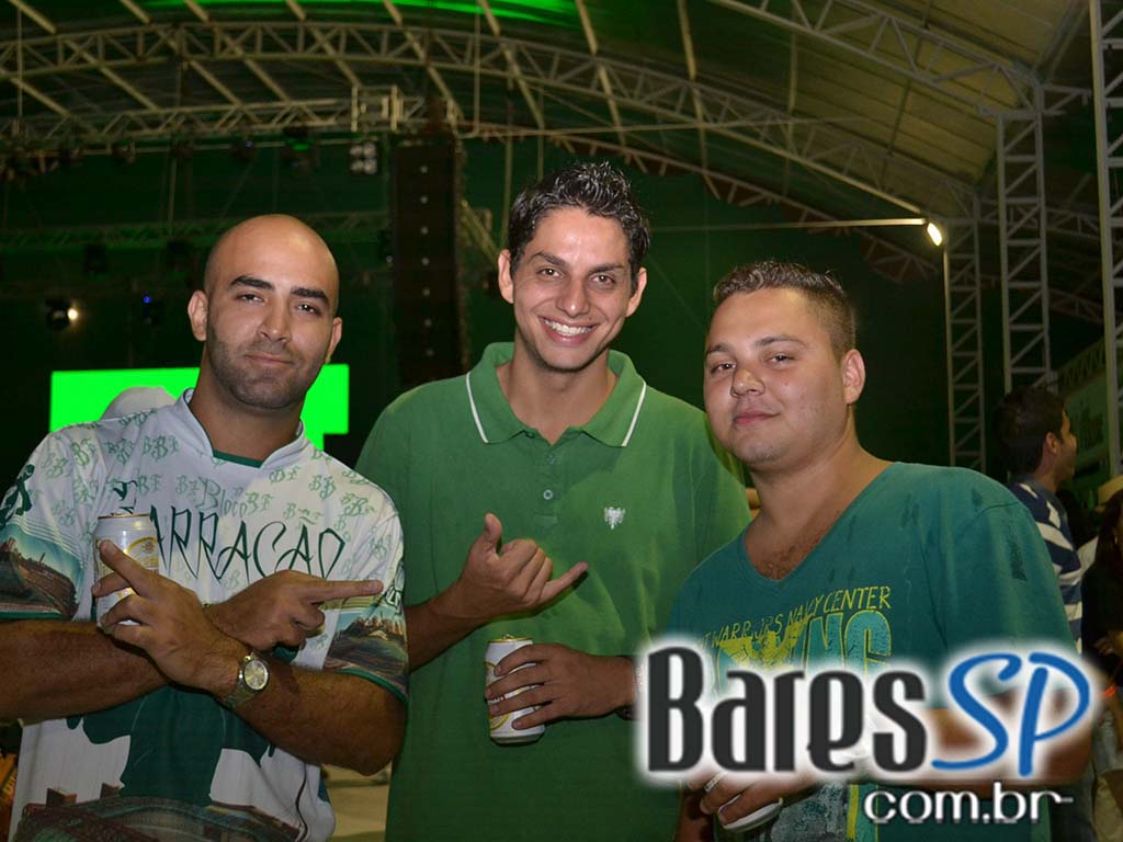 Mr Catra se apresentou no ensaio da Mancha Verde para o Carnaval 2013 Mr Catra se apresentou no ensaio da Mancha Verde para o Carnaval 2013